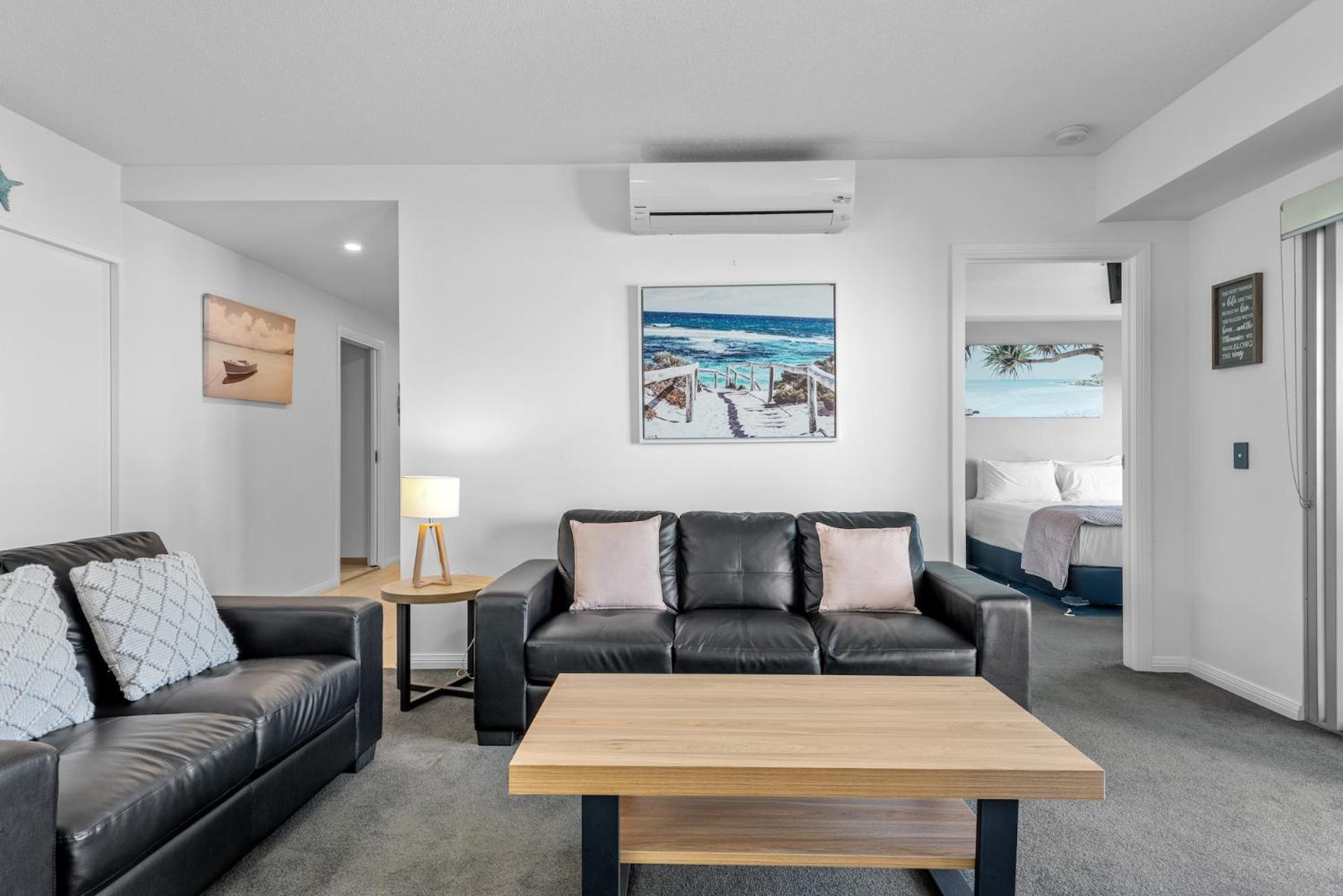 Proximity Waterfront Apartments เรดคลิฟฟ์ ภายนอก รูปภาพ